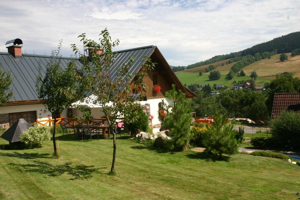 B&B Na Kopecku Rokytnice nad Jizerou Exterior foto